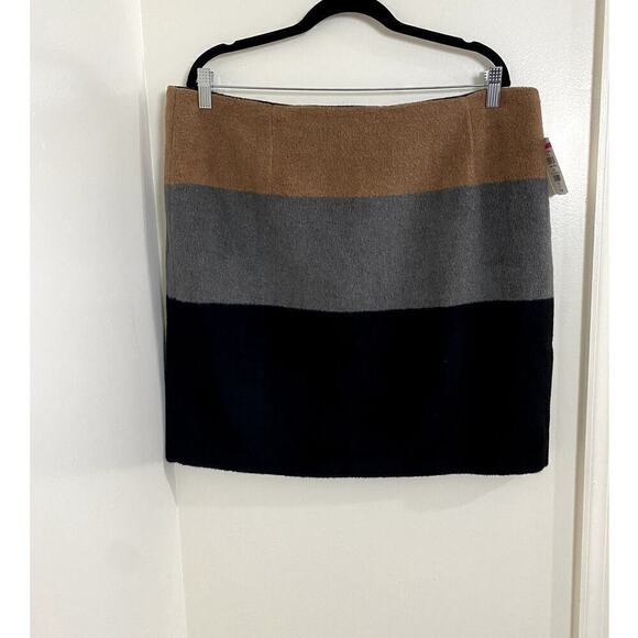 🛍️ Amanda + Chelsea Colorblock Skirt - Size XL (NWT) - Picture 1 of 8